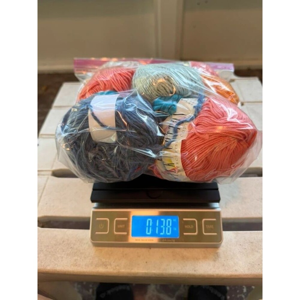 Miscellaneous bag of yarn
